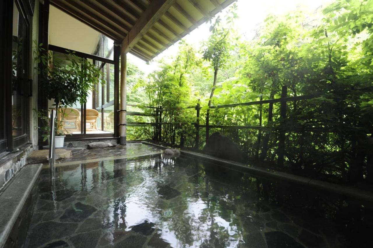 Shirasagiyu Tawaraya Hotel Kaga  Bagian luar foto
