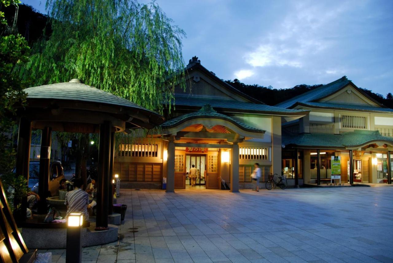 Shirasagiyu Tawaraya Hotel Kaga  Bagian luar foto