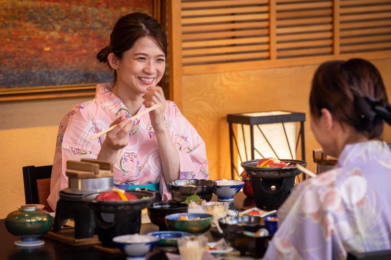 Shirasagiyu Tawaraya Hotel Kaga  Bagian luar foto
