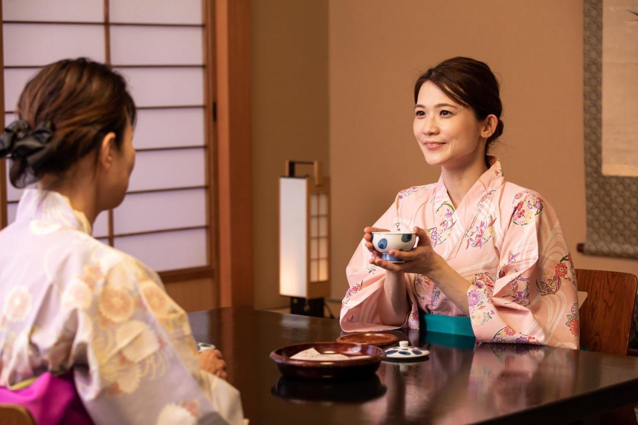 Shirasagiyu Tawaraya Hotel Kaga  Bagian luar foto